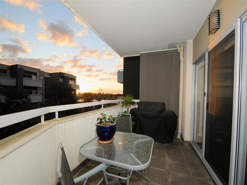 8/60-68 Gladesville Boulevard, Patterson Lakes VIC 3197