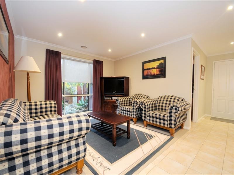 4 Hyland Street, Mordialloc VIC 3195