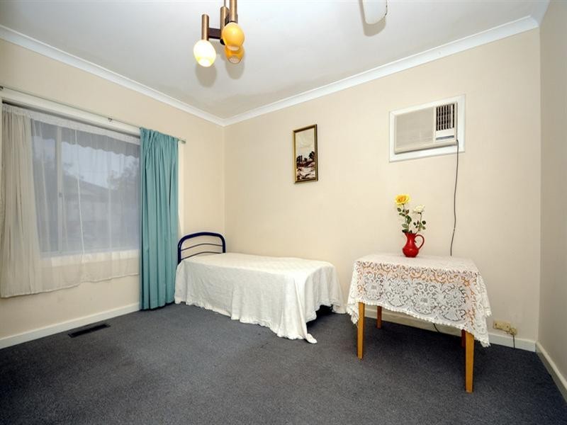 8 Lewellin Grove, Carrum VIC 3197