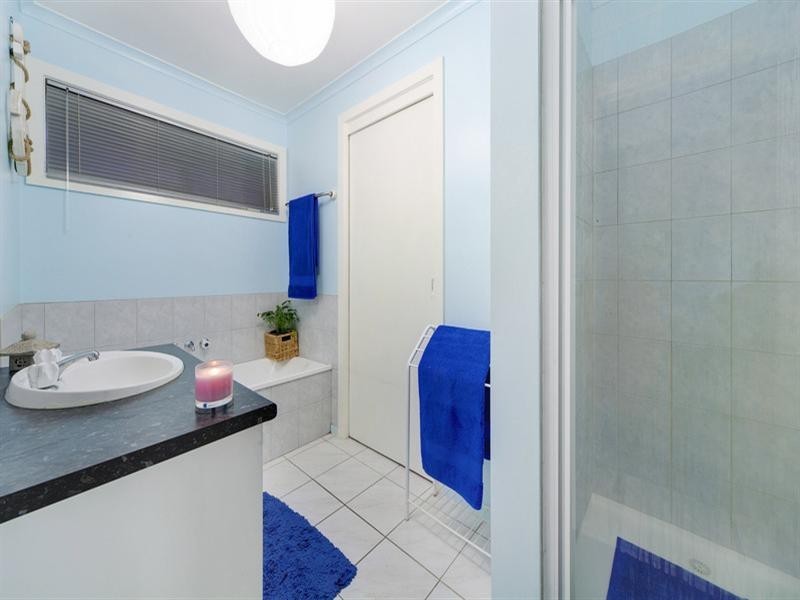 21 Kerr Crescent, Aspendale Gardens VIC 3195