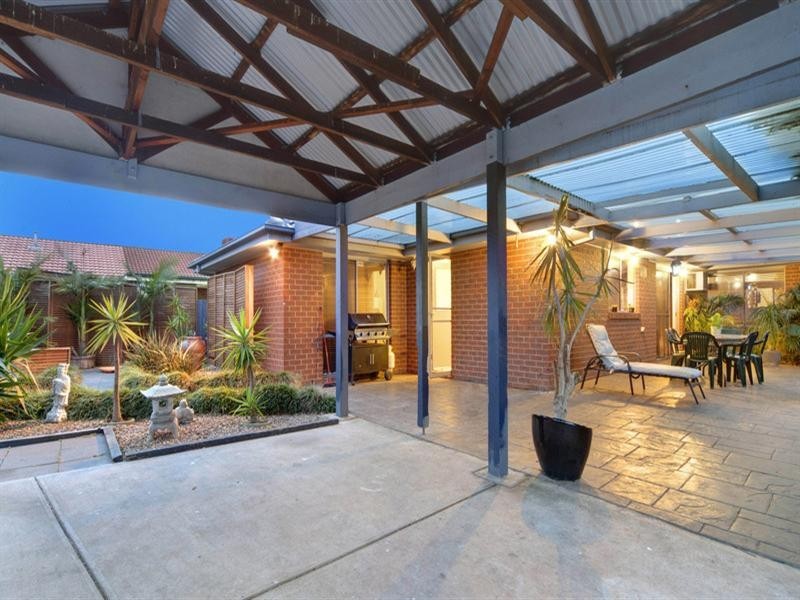 21 Kerr Crescent, Aspendale Gardens VIC 3195