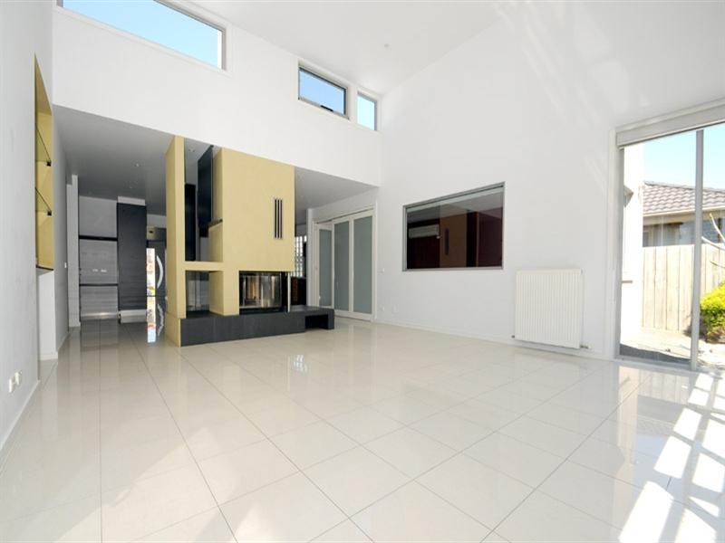 17 Reys Close, Mordialloc VIC 3195