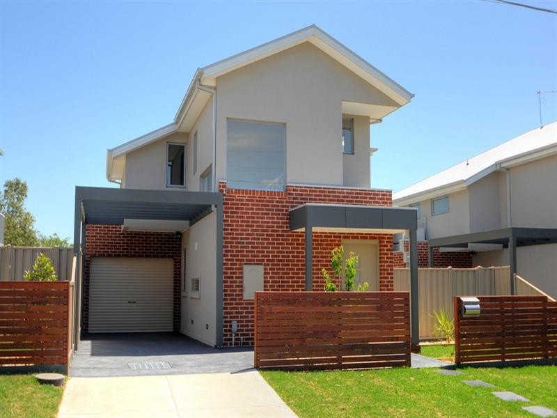 2 Nott Avenue, Frankston VIC 3199