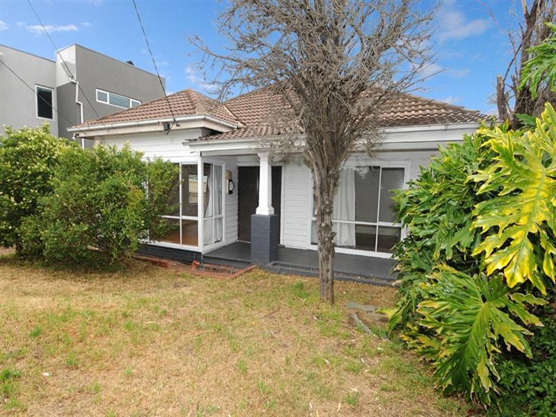 24 Nepean Highway, Aspendale VIC 3195