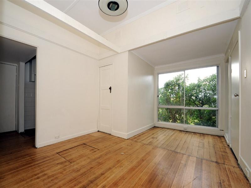 24 Nepean Highway, Aspendale VIC 3195