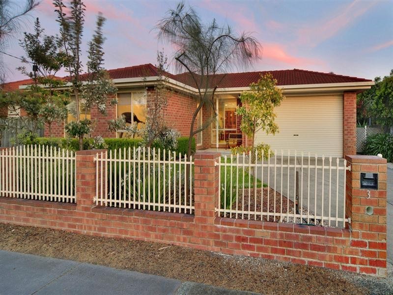 3 Forbes Drive, Aspendale Gardens VIC 3195