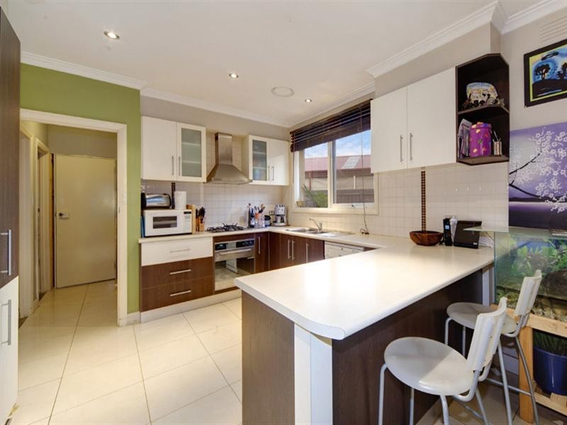 12 Connewarra Avenue, Aspendale VIC 3195