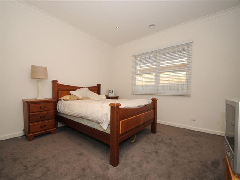 64 Laura Street, Aspendale VIC 3195