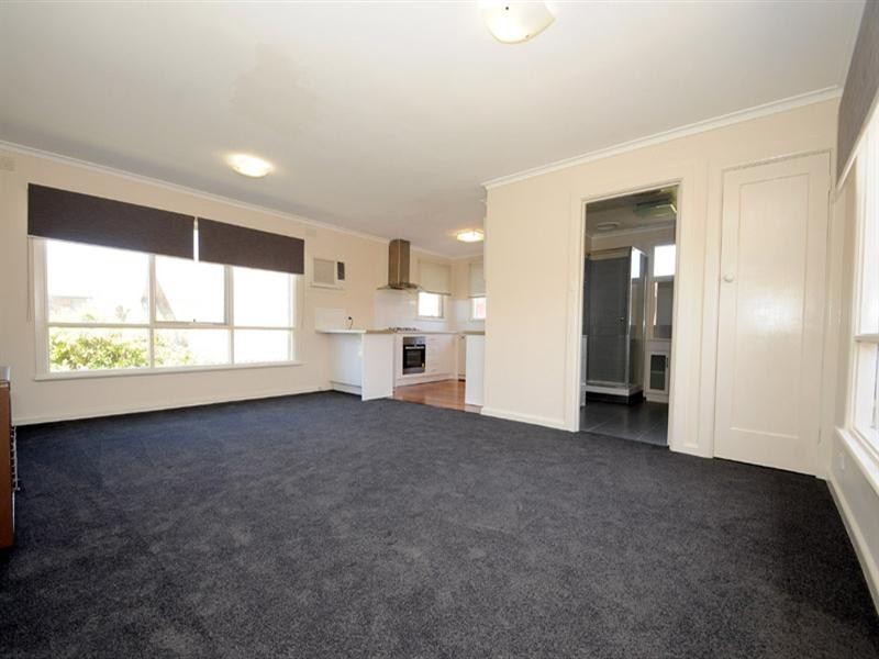 4/8 Bank Road, Edithvale VIC 3196