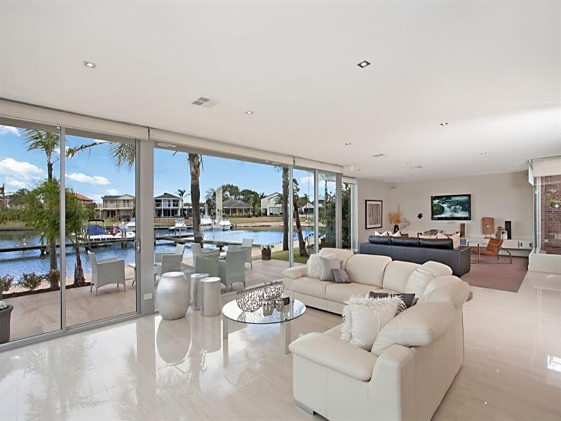 3 Pitcairn Place, Patterson Lakes VIC 3197