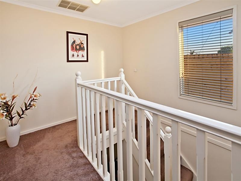 3 Warren Road, Mordialloc VIC 3195