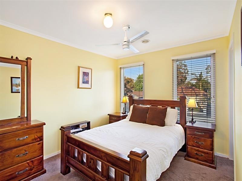3 Warren Road, Mordialloc VIC 3195