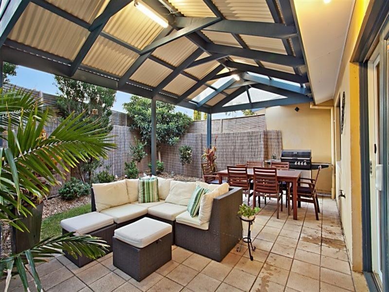 3 Warren Road, Mordialloc VIC 3195