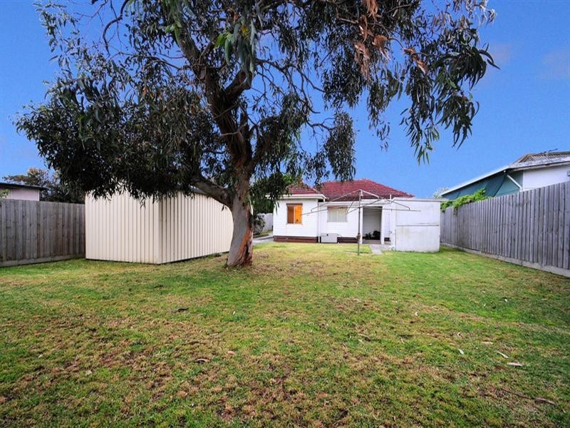 8 Lewellin Grove, Carrum VIC 3197