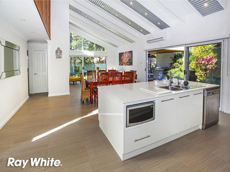 42 Kiarama Avenue, Kiama Downs NSW 2533