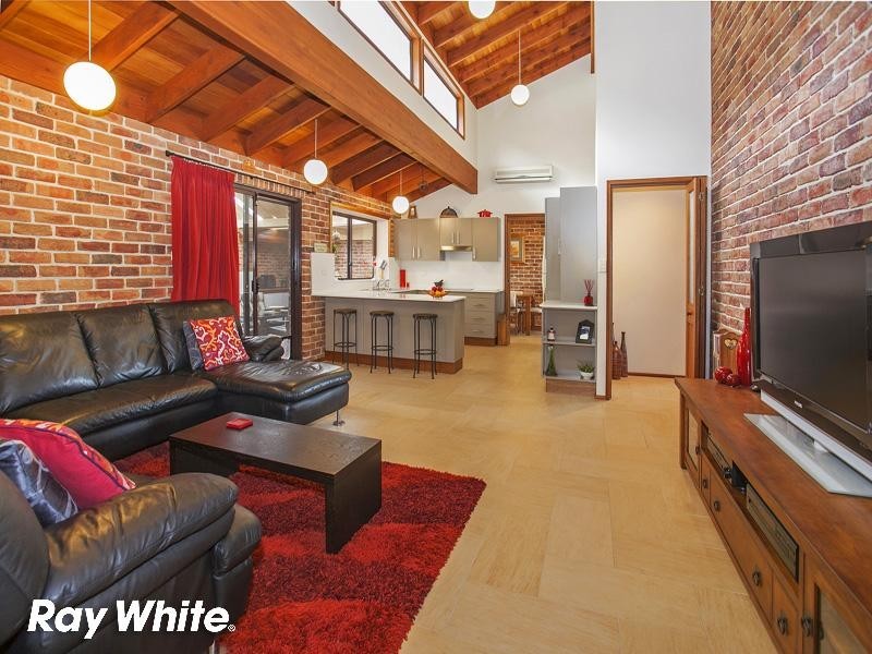 17 Ironbark Crescent, Kiama Downs NSW 2533