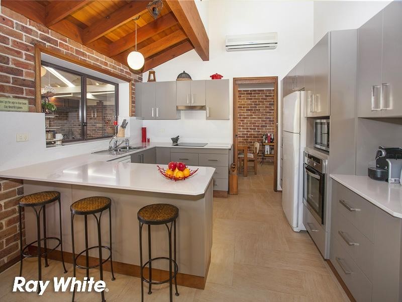 17 Ironbark Crescent, Kiama Downs NSW 2533