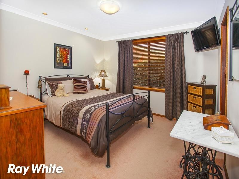 17 Ironbark Crescent, Kiama Downs NSW 2533