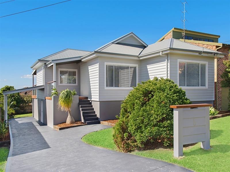 6 Bass Street, Kiama Downs NSW 2533