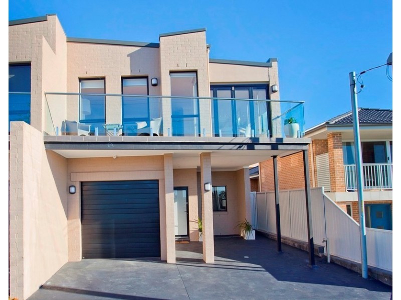4a Antrim Street, Kiama NSW 2533