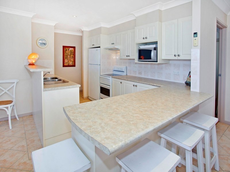 24 Kurrawa Avenue, Kiama Downs NSW 2533