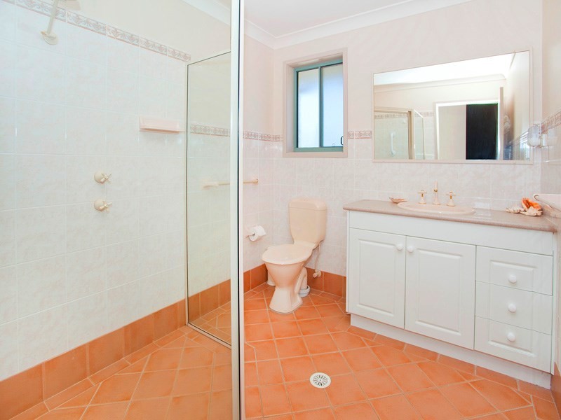 24 Kurrawa Avenue, Kiama Downs NSW 2533