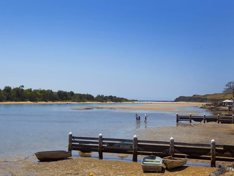 92 Charles Avenue, Minnamurra NSW 2533
