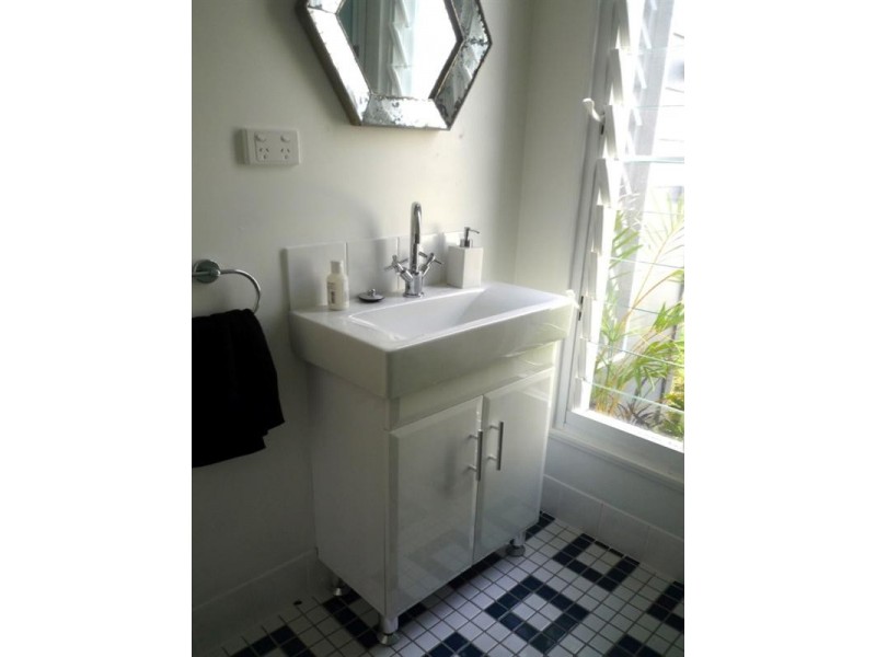 150 Charles Avenue, Minnamurra NSW 2533