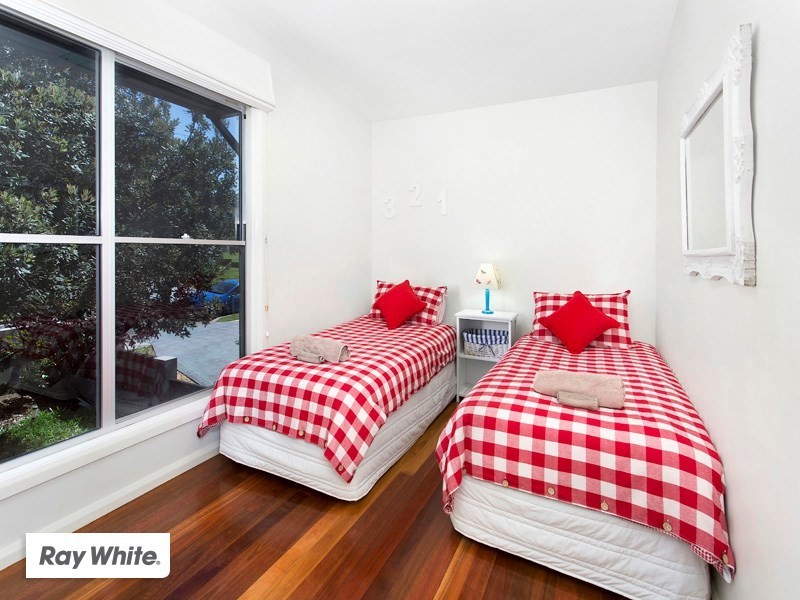 52 Johnson Street, Kiama Downs NSW 2533