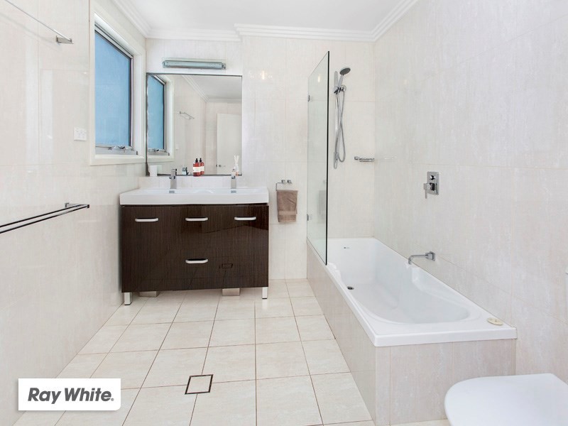 52 Johnson Street, Kiama Downs NSW 2533