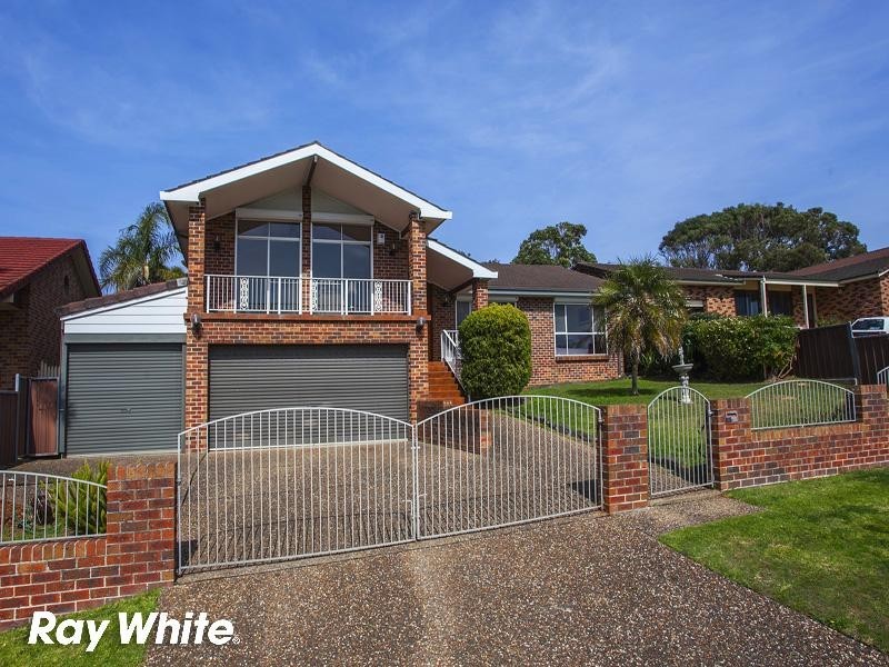 82 Barton Drive, Kiama Downs NSW 2533