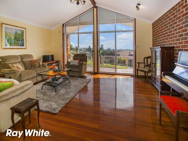 82 Barton Drive, Kiama Downs NSW 2533