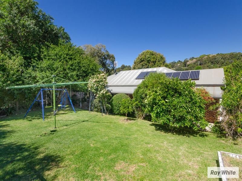 11 Glenbrook Drive, Kiama NSW 2533