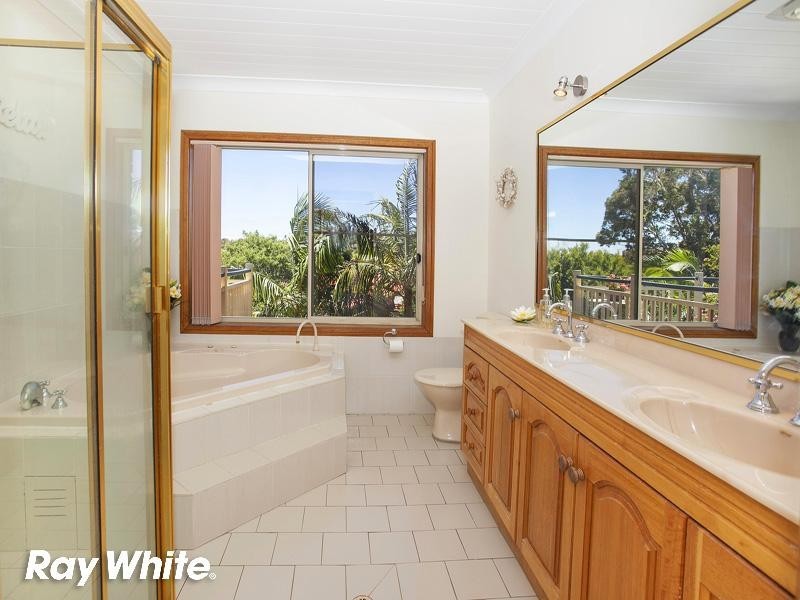 50 McBrien Drive, Kiama Downs NSW 2533