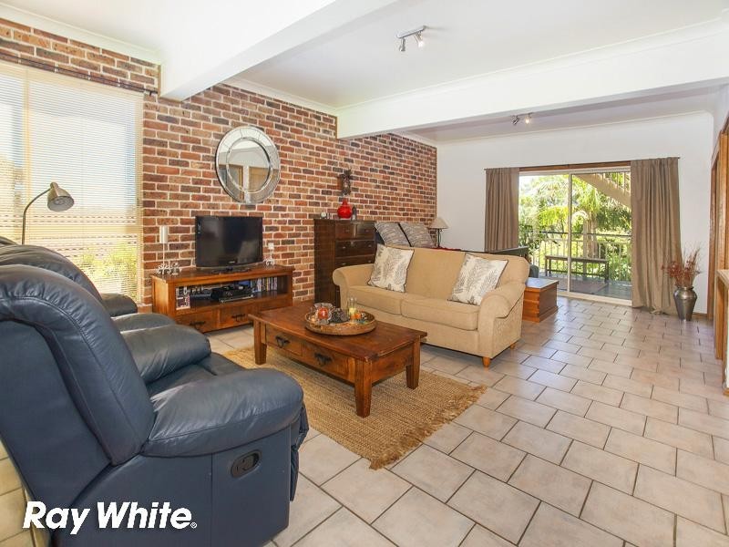 50 McBrien Drive, Kiama Downs NSW 2533