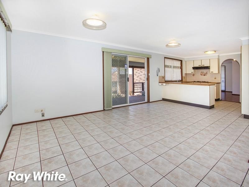 18 Willandra Place, Koonawarra NSW 2530