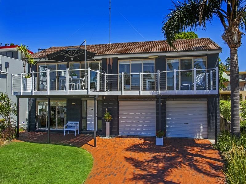 14 Barney Street, Kiama NSW 2533