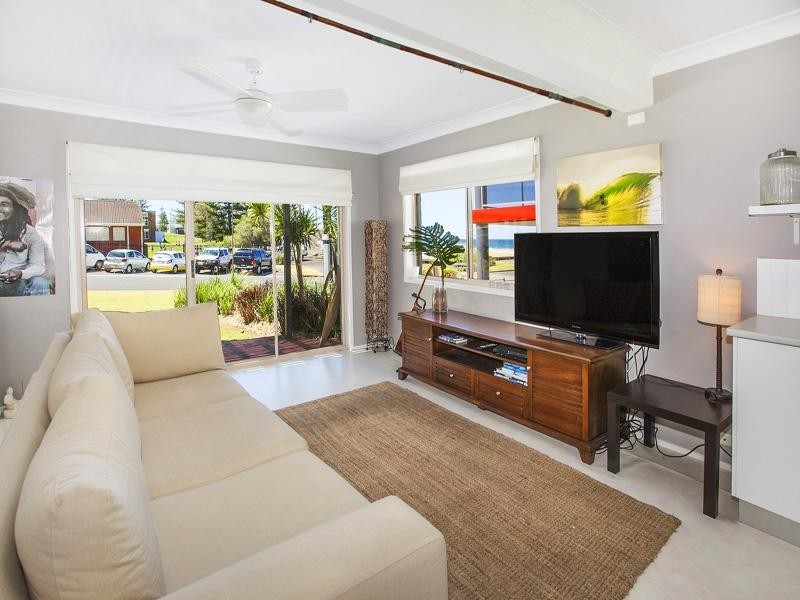 14 Barney Street, Kiama NSW 2533