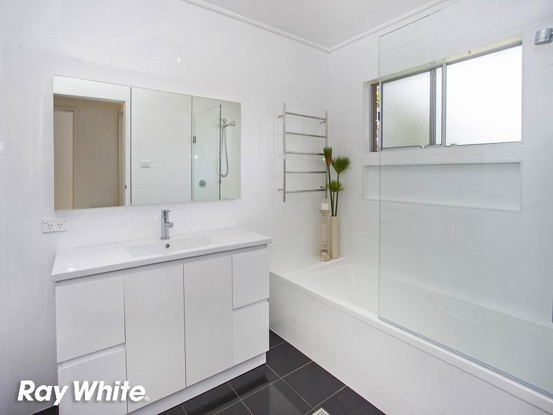 8 Brighton Street, Kiama NSW 2533