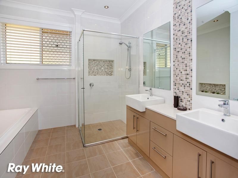 14 Isabella Place, Kiama NSW 2533