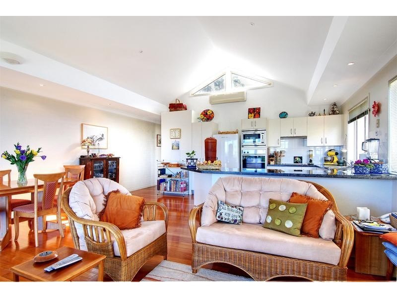 26 Kaleula Crescent, Kiama NSW 2533