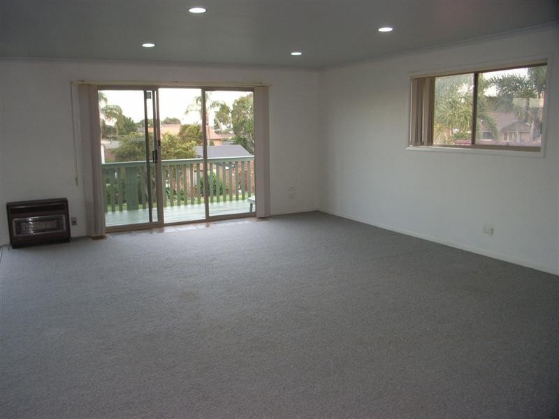 65 Kiarama Avenue, Kiama Downs NSW 2533