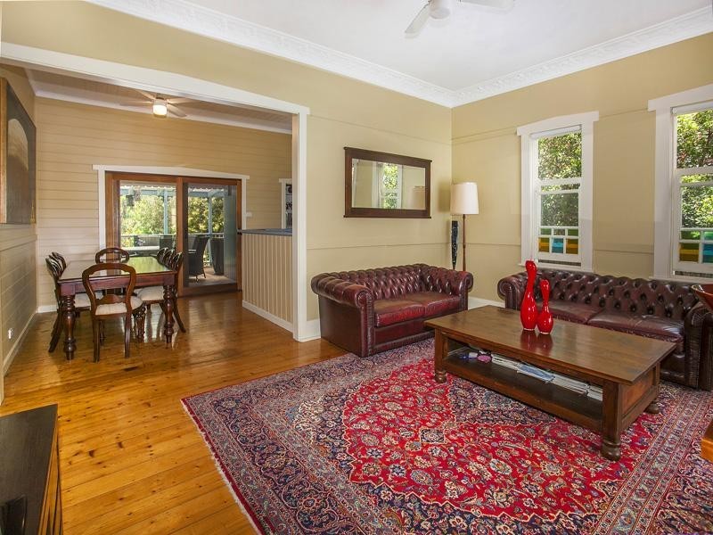 19 Barney Street, Kiama NSW 2533