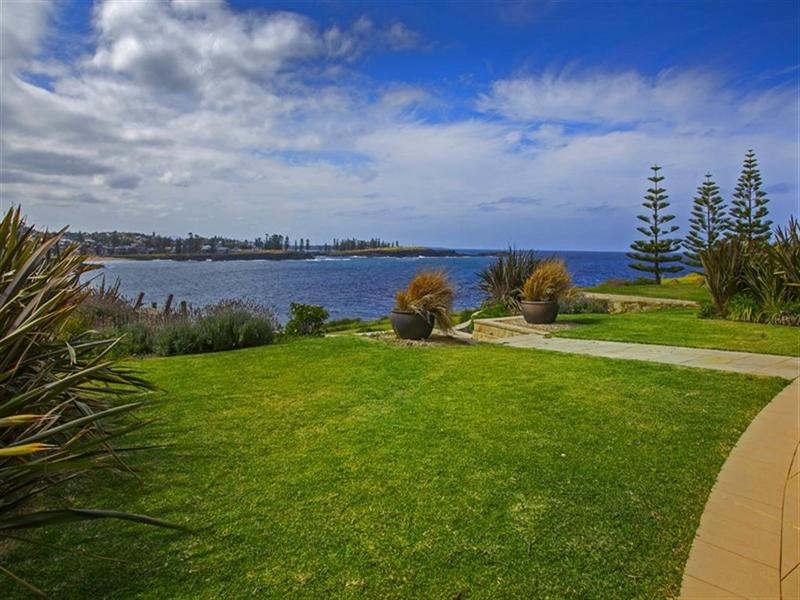 2/7 Gwinganna Avenue, Kiama NSW 2533