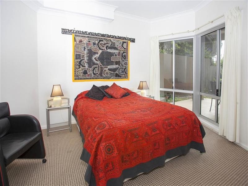 2/7 Gwinganna Avenue, Kiama NSW 2533