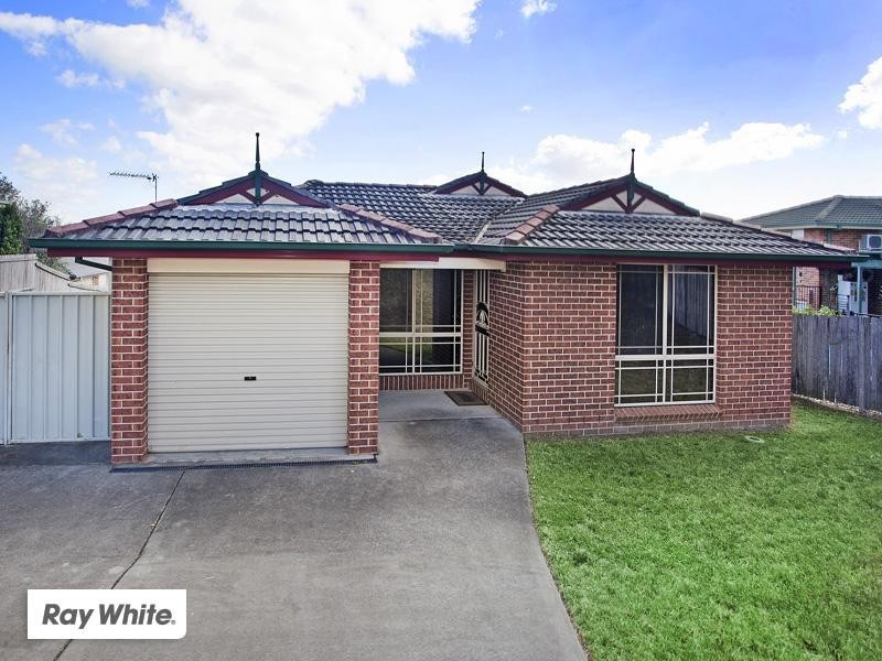 20 Fields Drive, Albion Park NSW 2527