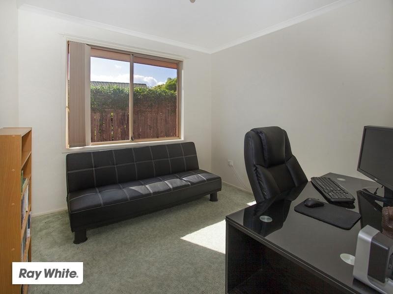 20 Fields Drive, Albion Park NSW 2527