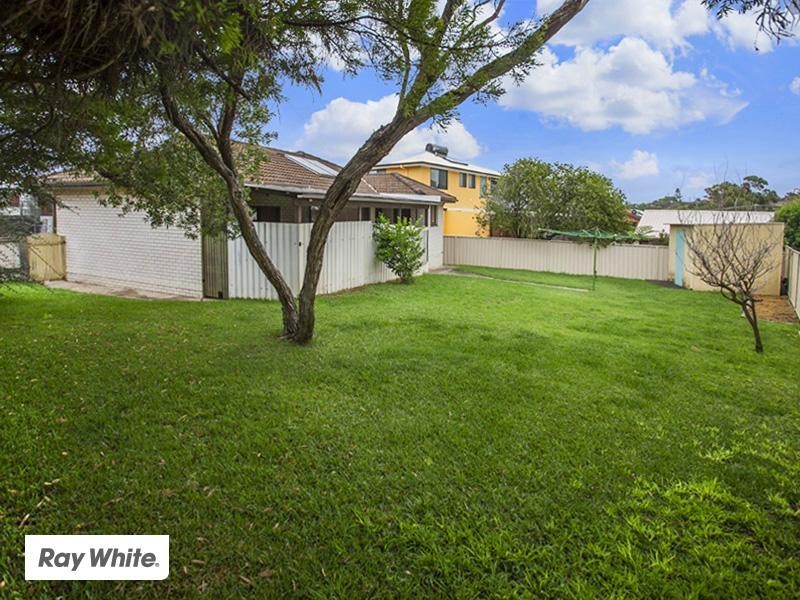 1 Holt Street, Kiama Downs NSW 2533
