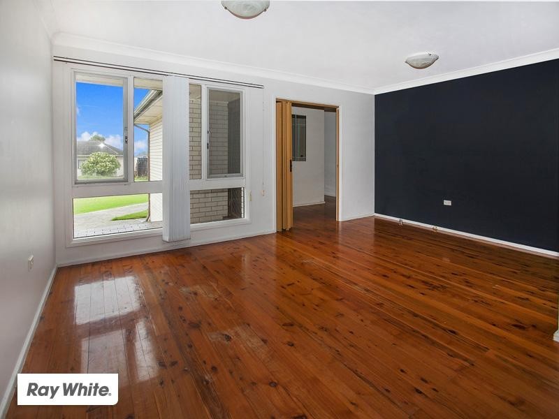 1 Holt Street, Kiama Downs NSW 2533