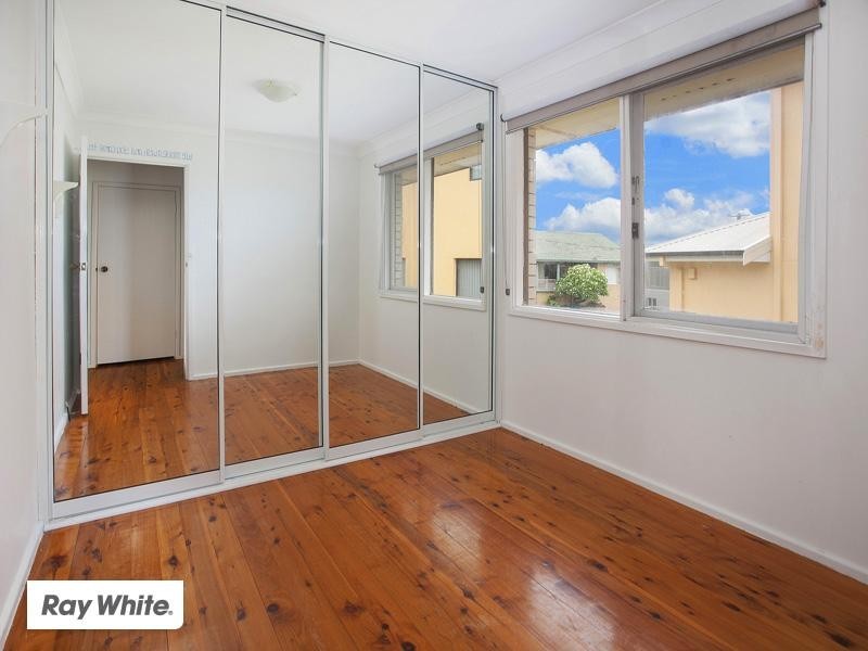 1 Holt Street, Kiama Downs NSW 2533